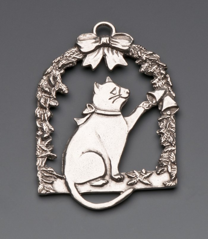 Cat in Arch Ornament C2004