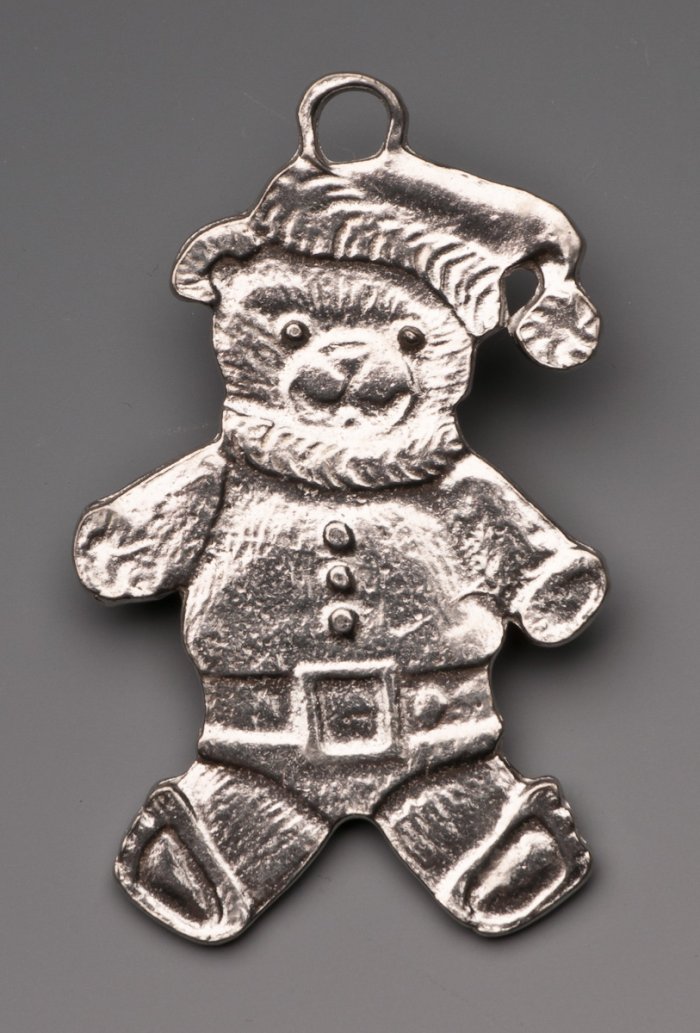 Christmas Bear Ornament C76