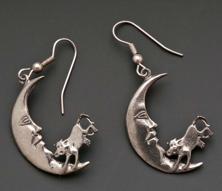Cow Jumped Over The Moon Earrings C437 Tennessee Pewter Cow Jumped Over The Moon Earrings C437