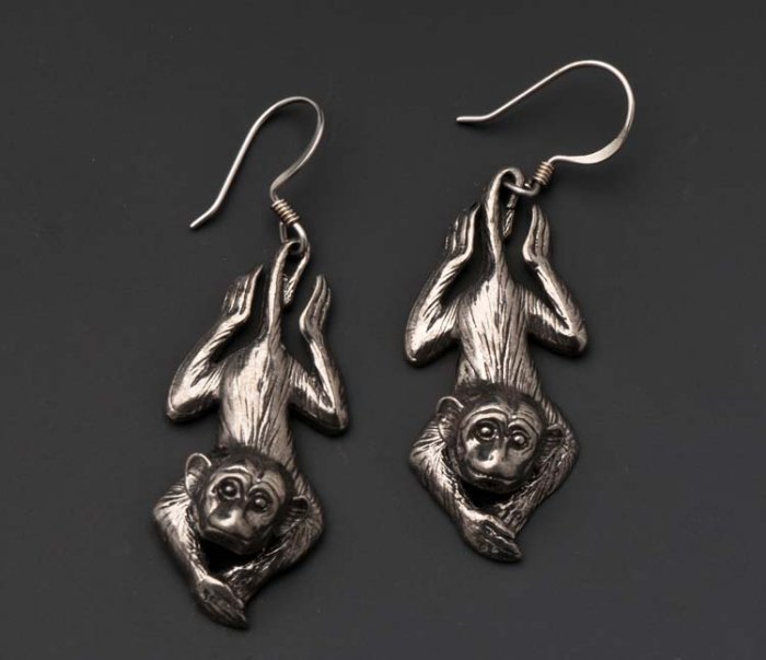 Monkey-by-the-Tail Earrings C446