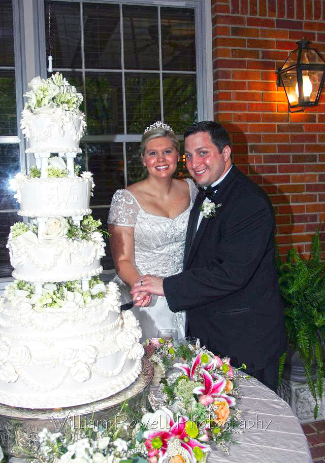 Tennessee Pewter - Cutting cake on wedding day